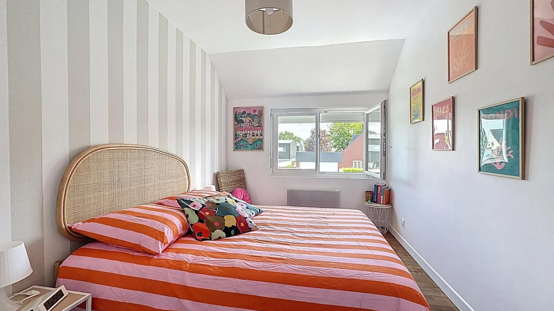 Maison Coloree - 2 Chambres - A 5 Min De La Mer Plérin بيت للعطل