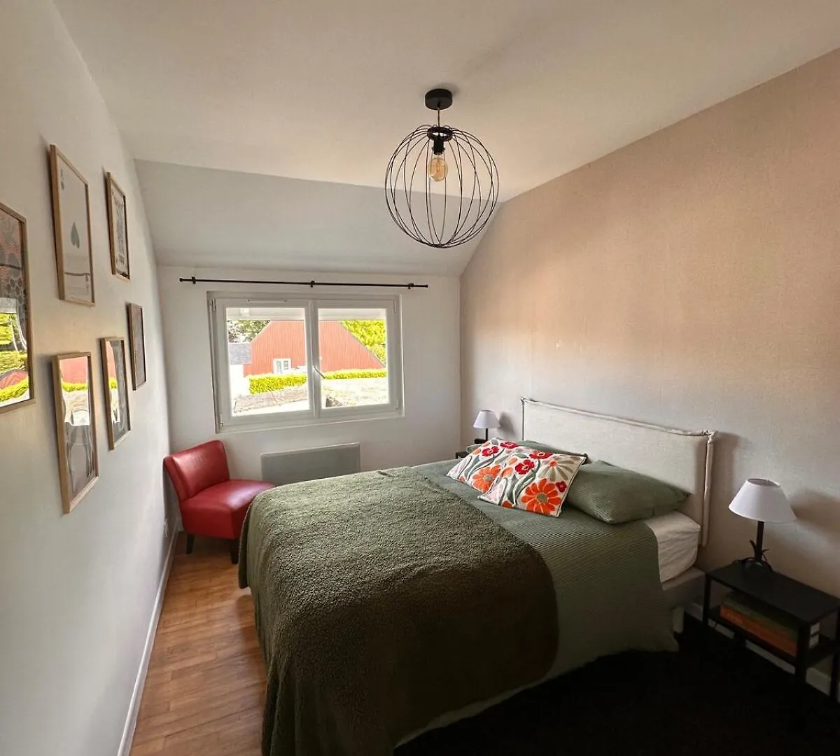 Maison Coloree - 2 Chambres - A 5 Min De La Mer Plérin بيت للعطل
